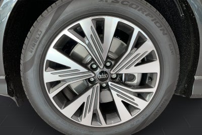 Audi Q4 e-tron Progress quattro