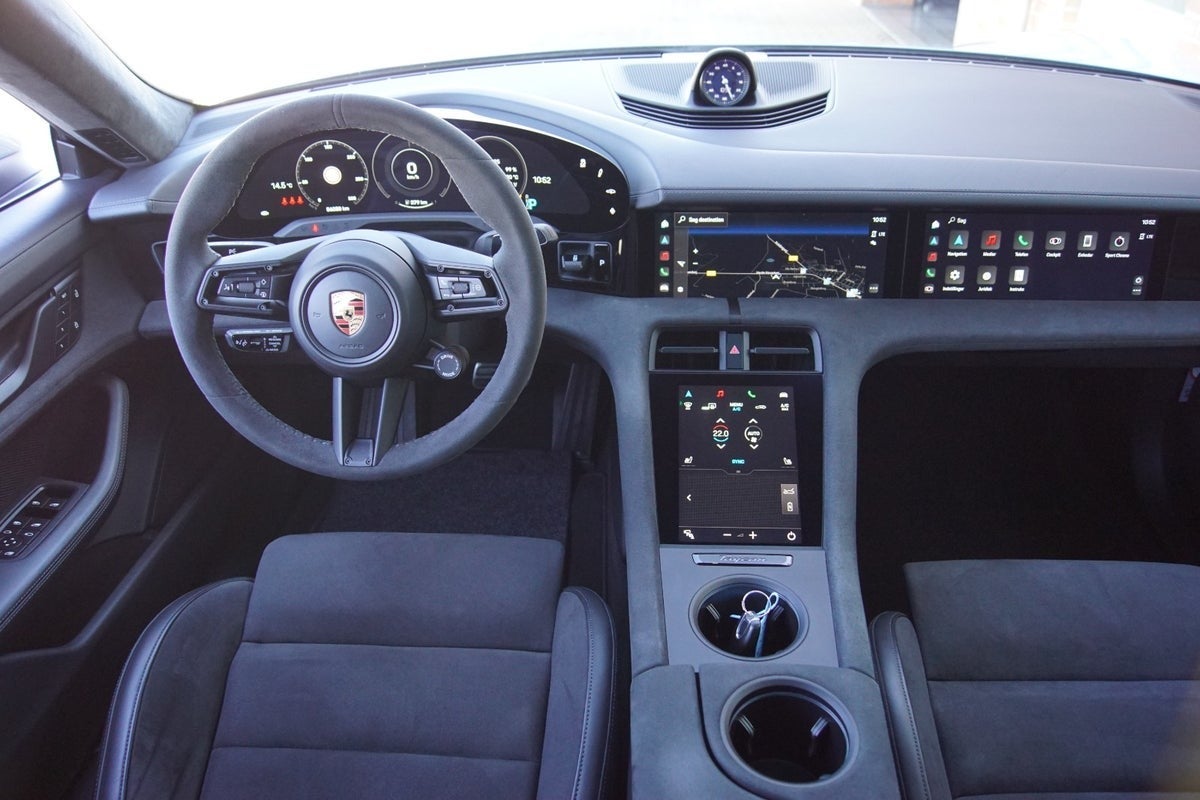 Porsche Taycan GTS Performance+