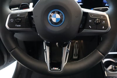 BMW iX2 eDrive20 M-Sport Premium