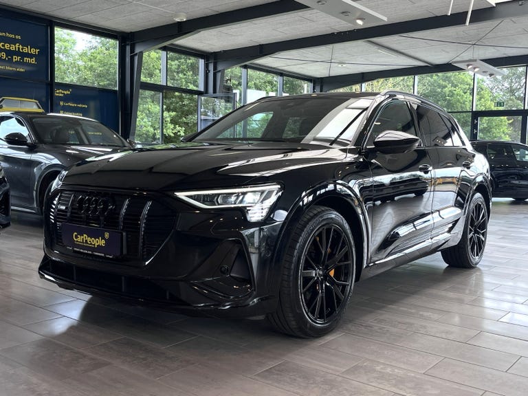 Audi e-tron Black Edition S-line quattro