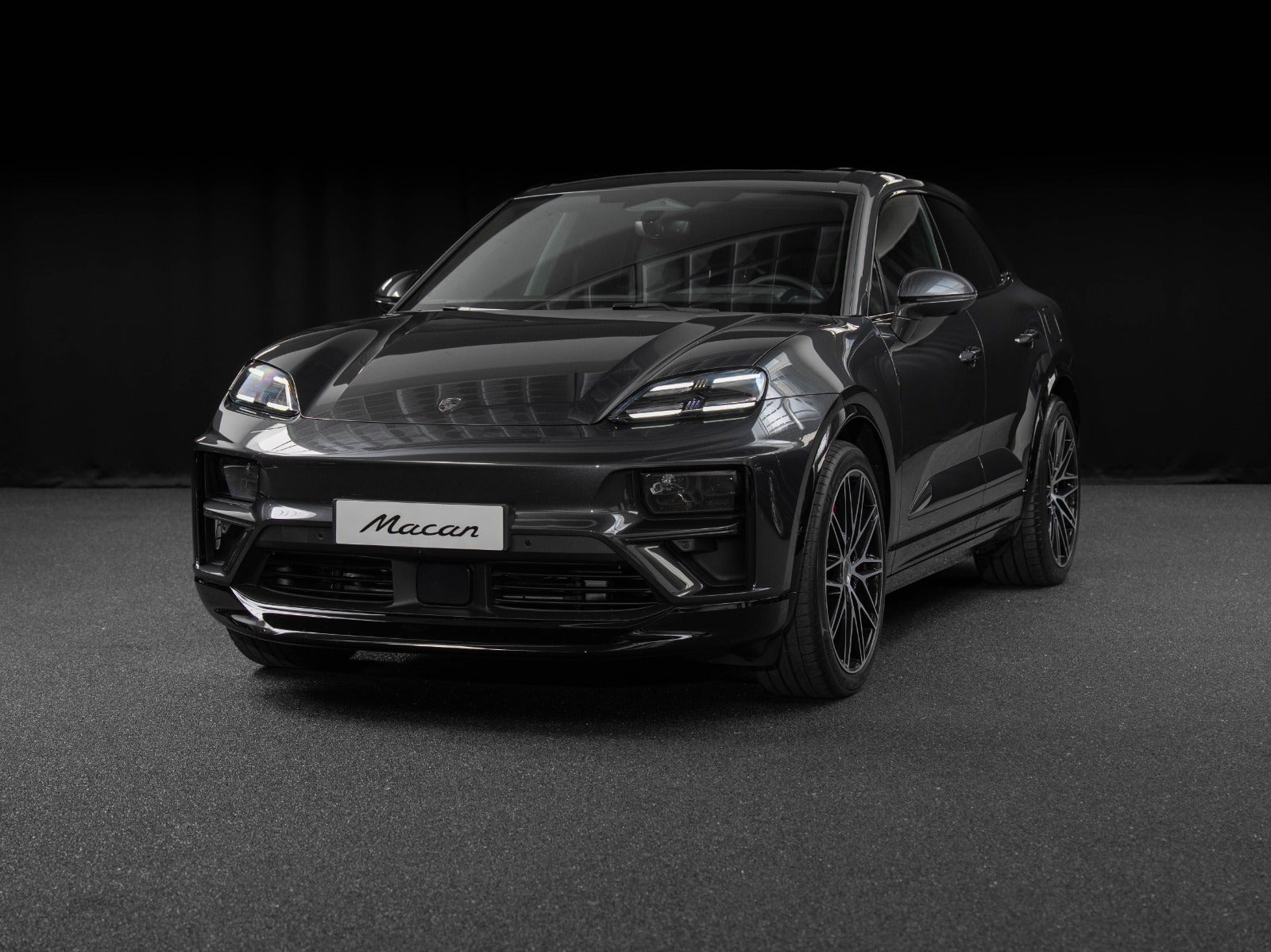 Gallery image 1 of 20