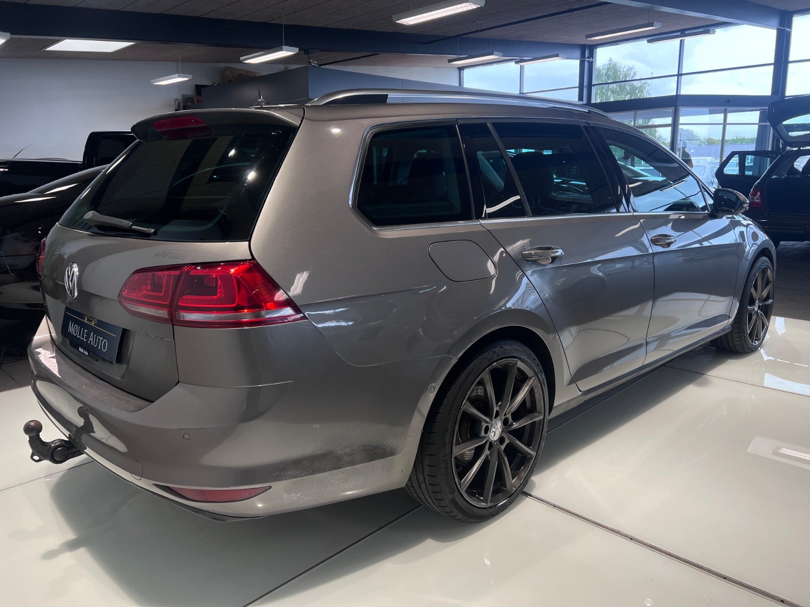 Billede af VW Golf VII 2,0 TDi 150 Highline Variant DSG BMT