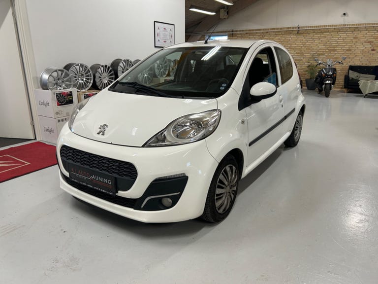 Peugeot 107 White