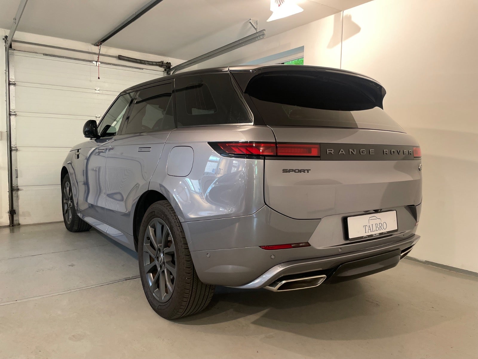 Land Rover – Range Rover Sport