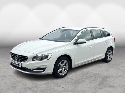 Volvo V60 2,0 D3 150 Momentum 5d