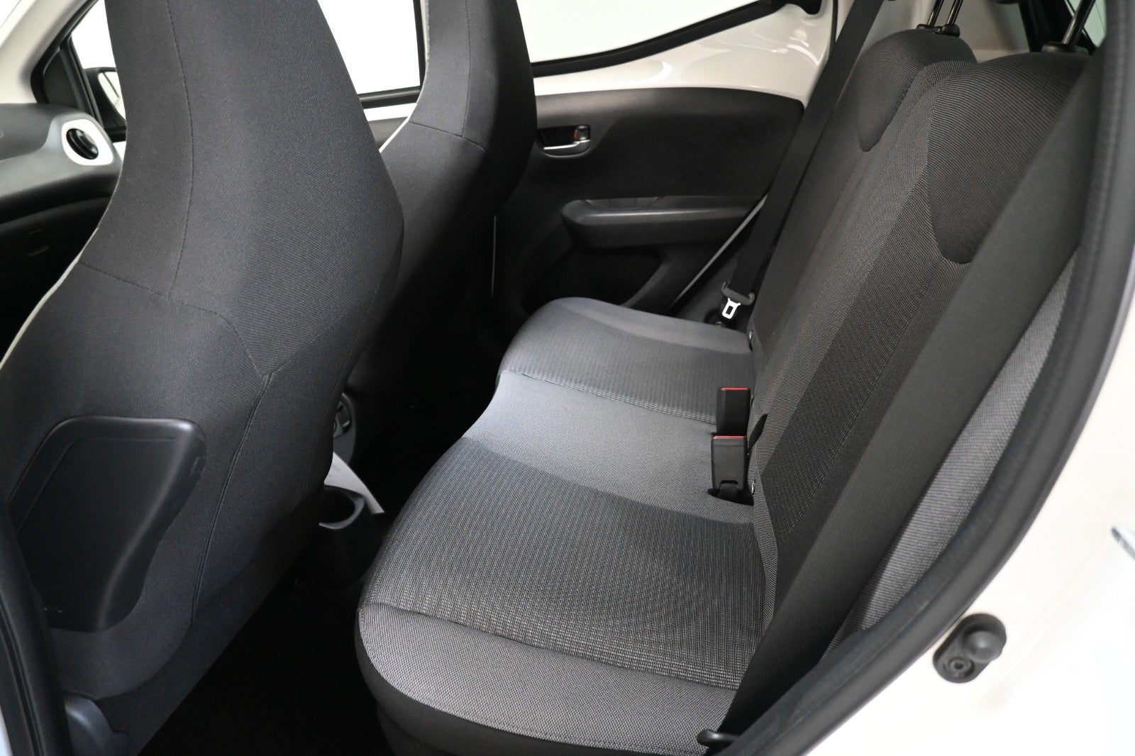 Toyota Aygo VVT-i x-sky