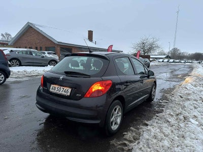 Peugeot 207 1,6 HDi 90 5d