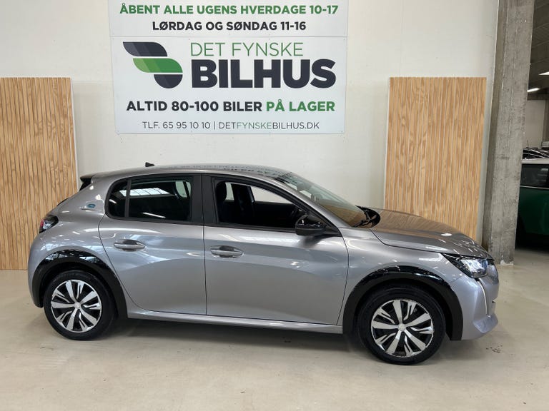 Peugeot e-208 Active