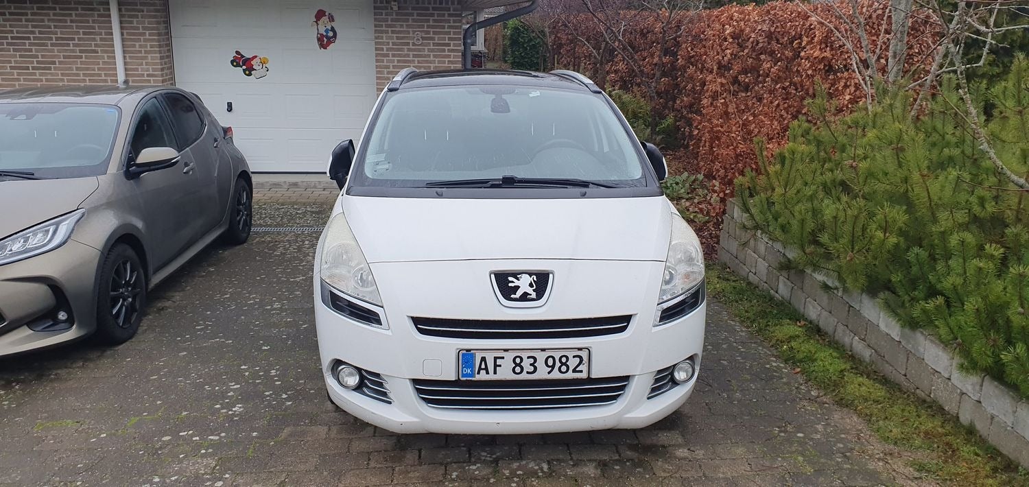 Peugeot 5008 HDi 112 Style Limited