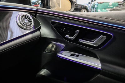 Mercedes EQE350