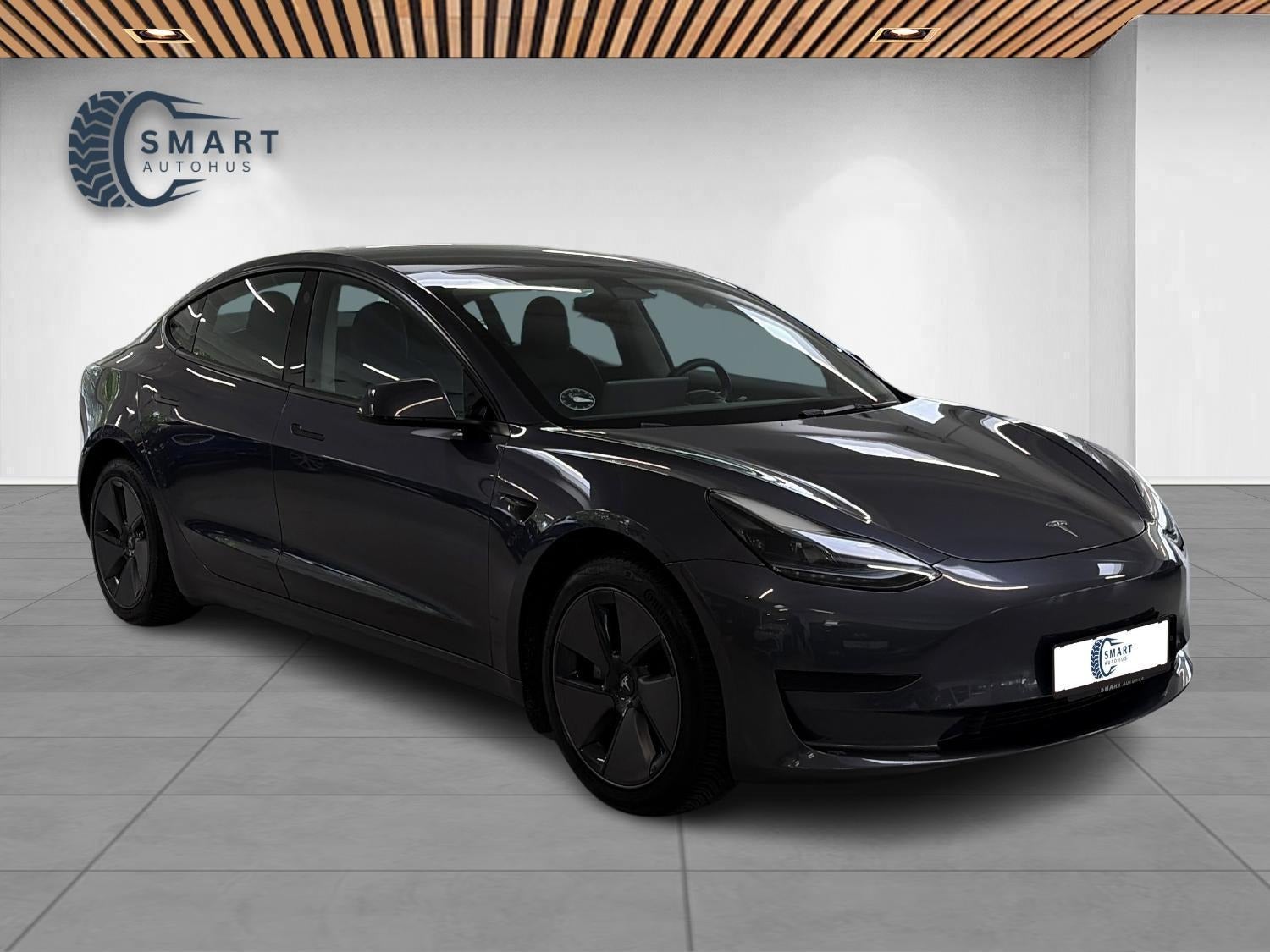 Billede af Tesla Model 3 Standard Range+ RWD
