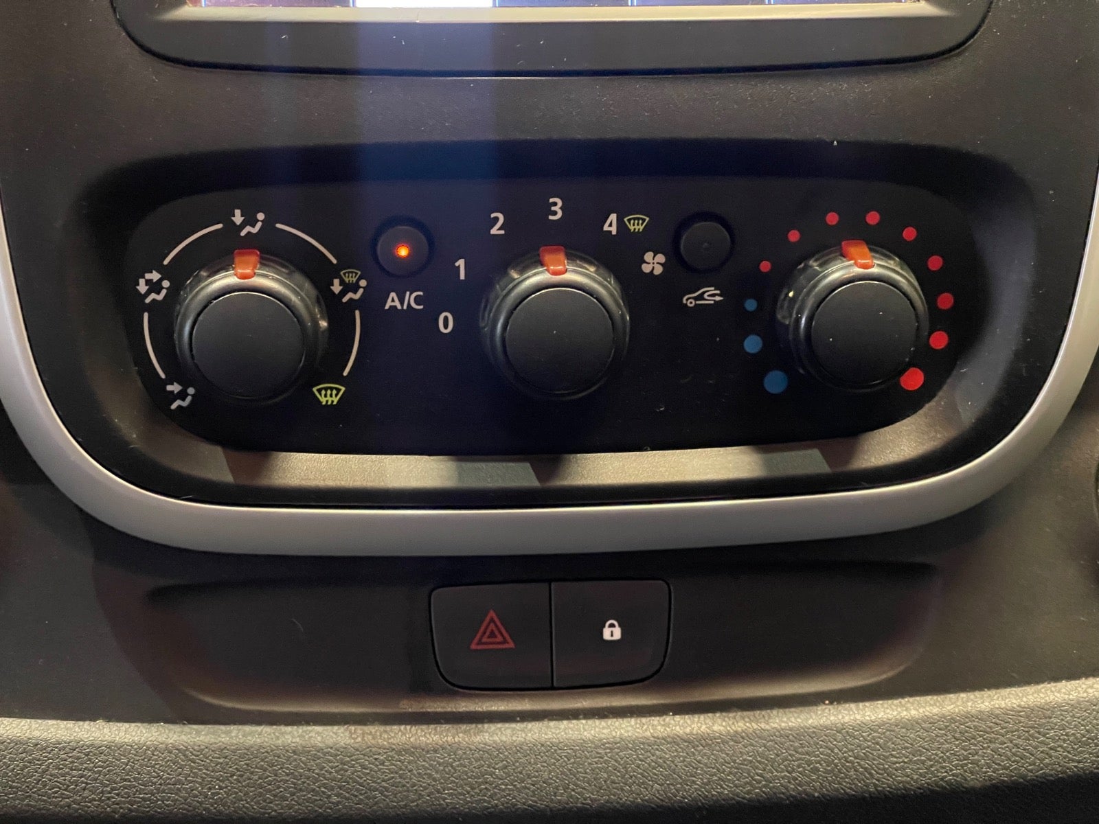 Billede af Renault Trafic T29 1,6 dCi 90 L2H1