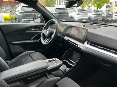 BMW iX2 xDrive30 M-Sport Premium