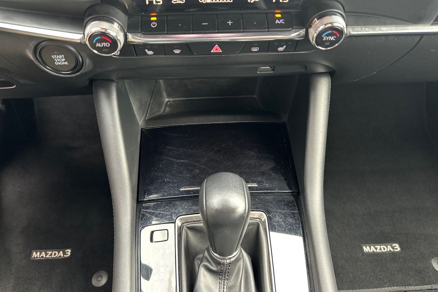 Billede af Mazda 3 2,0 SkyActiv-G 122 Cosmo aut.