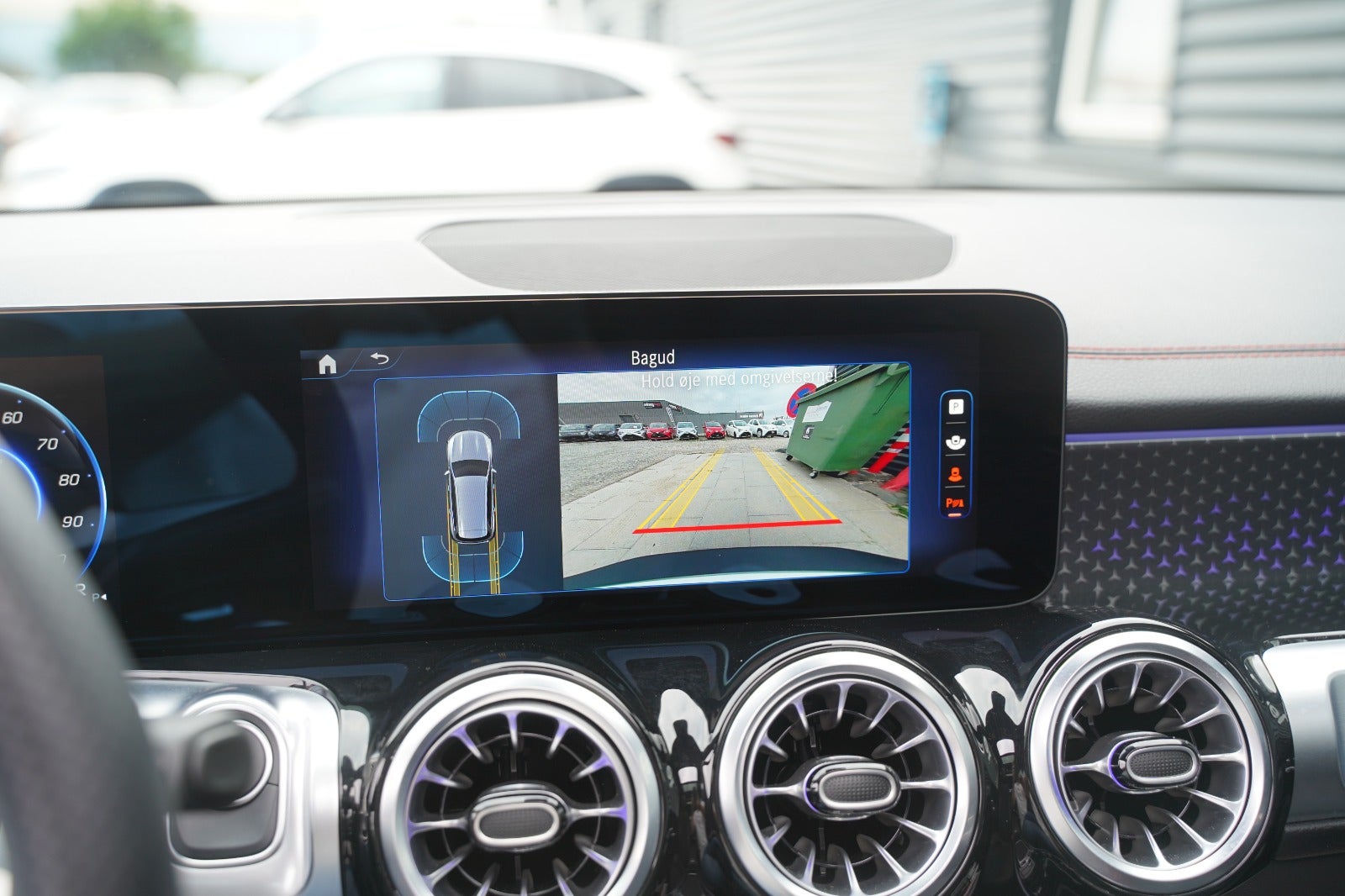 Billede af Mercedes EQB300  AMG Line 4Matic