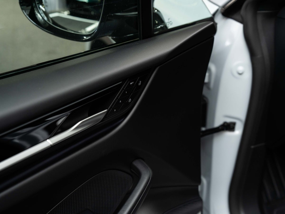 Gallery image 9 of 18