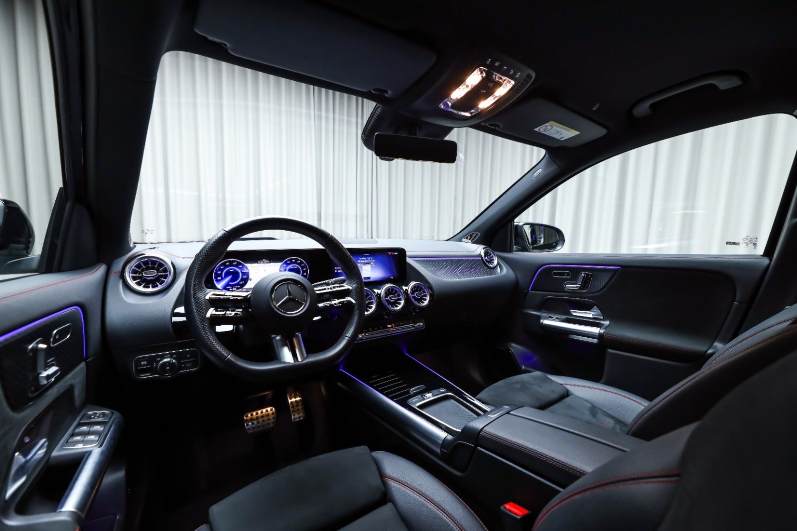 Mercedes-Benz EQA 250+ (4/8)