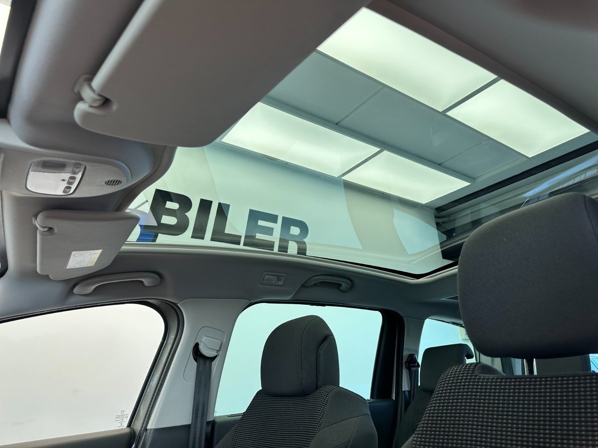 Billede af Peugeot 5008 1,6 BlueHDi 120 Allure 7prs