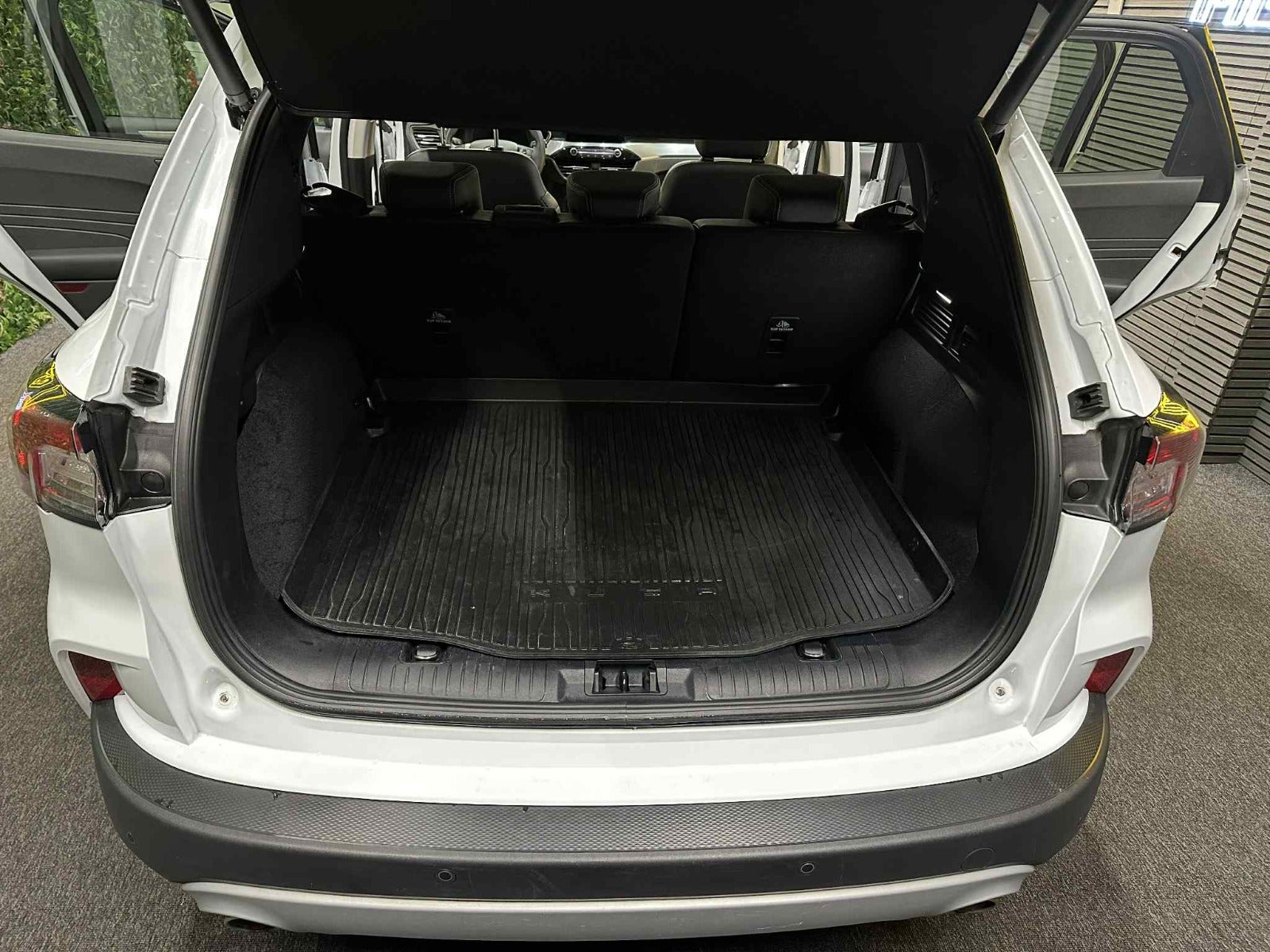 Billede af Ford Kuga 2,5 PHEV Titanium X CVT