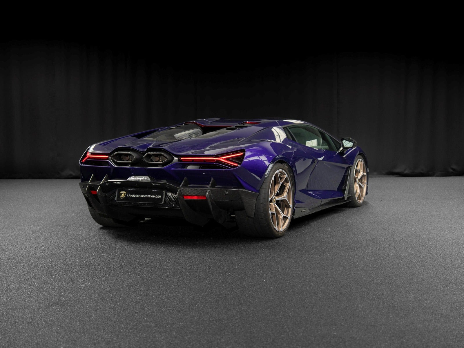 Gallery image 2 of 14