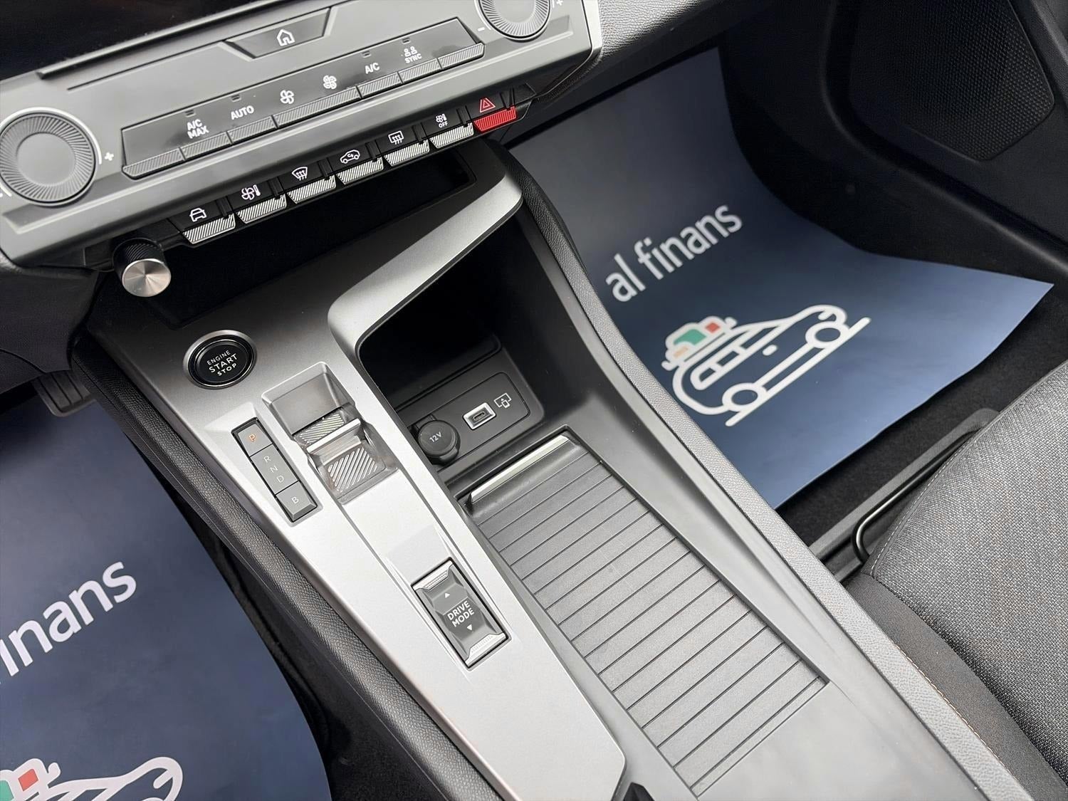 Billede af Peugeot e-308 54 Style SW