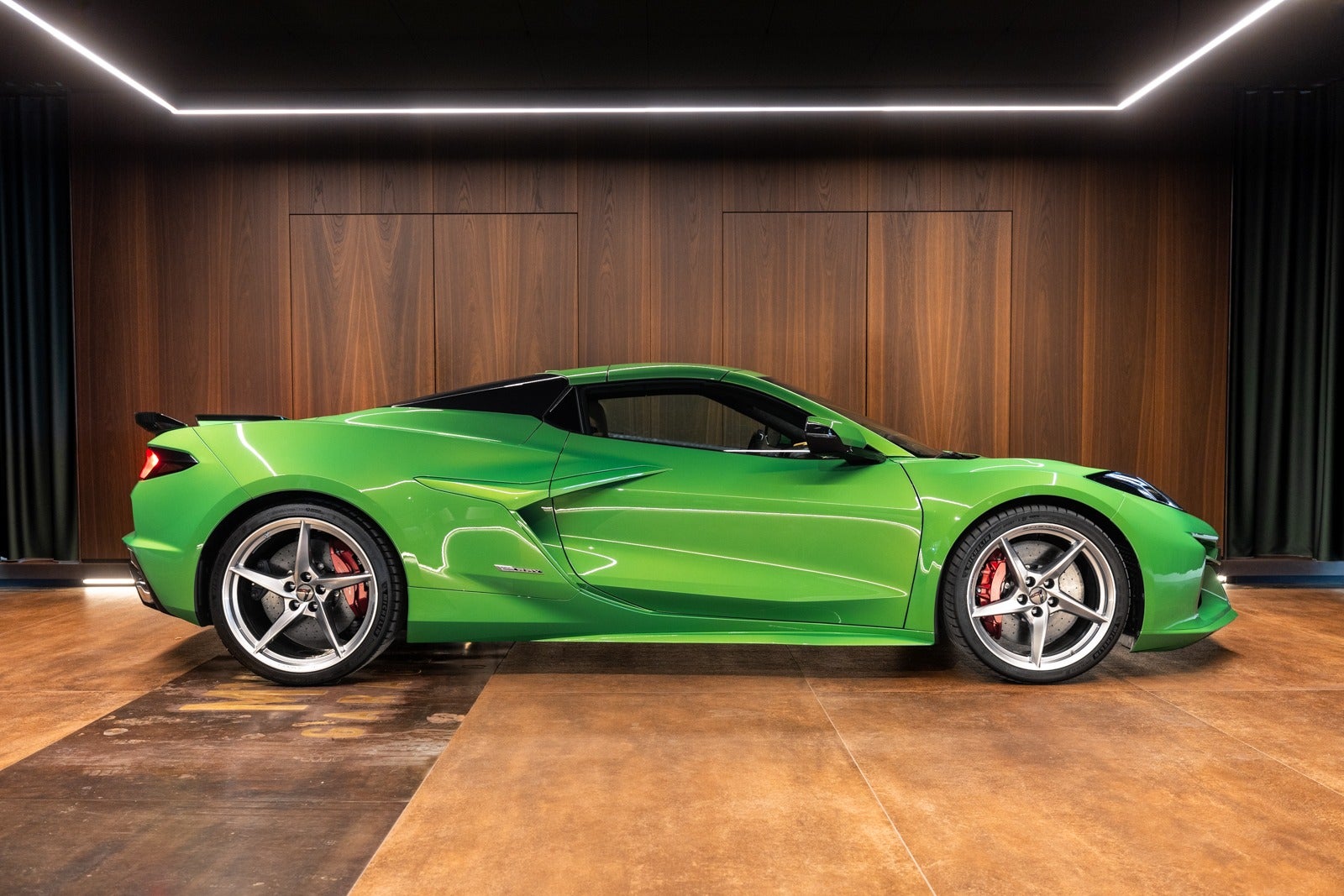Corvette - E-Ray 3LZ Convertible DCT