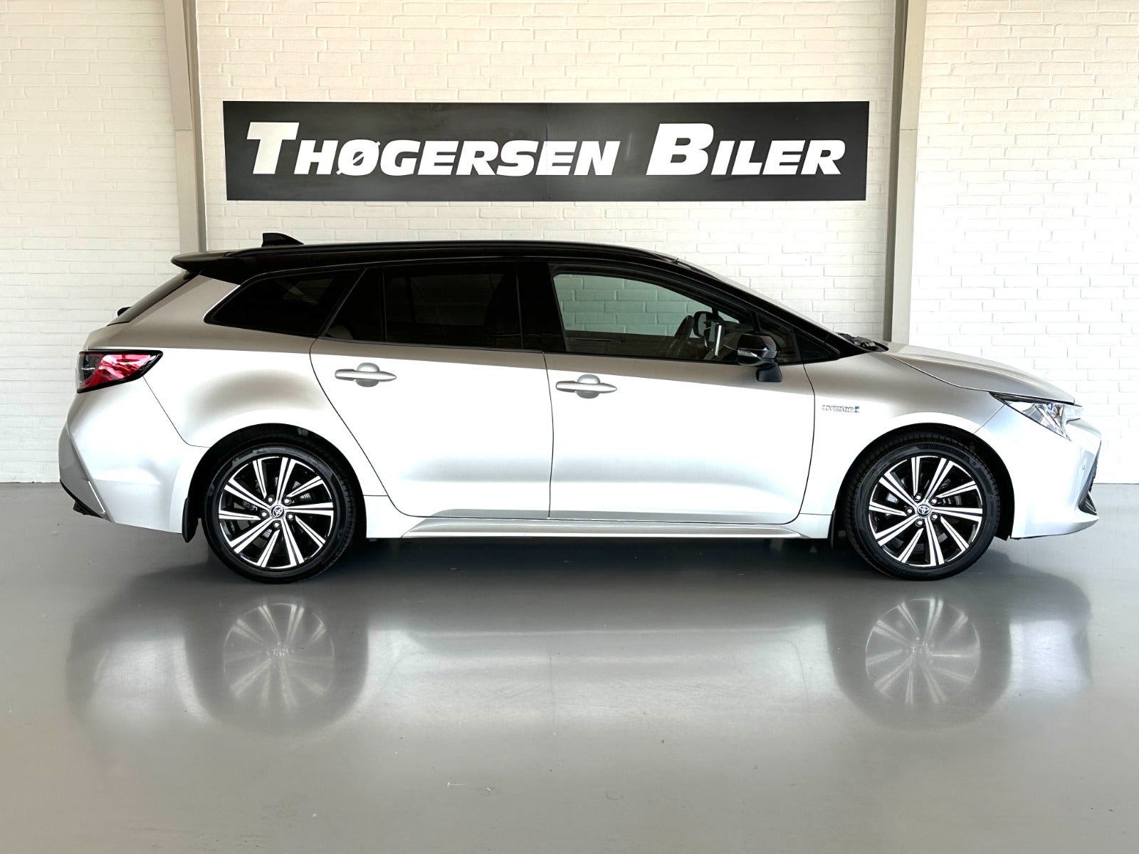 Billede af Toyota Corolla 2,0 Hybrid H3 Premium Touring Sports MDS