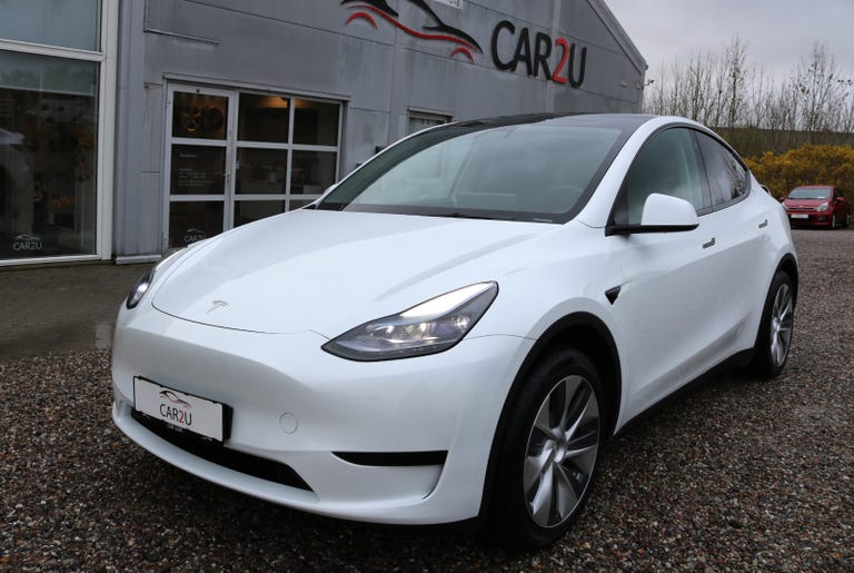 Tesla Model Y RWD