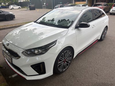 Kia ProCeed 1,6 T-GDi GT DCT 5d