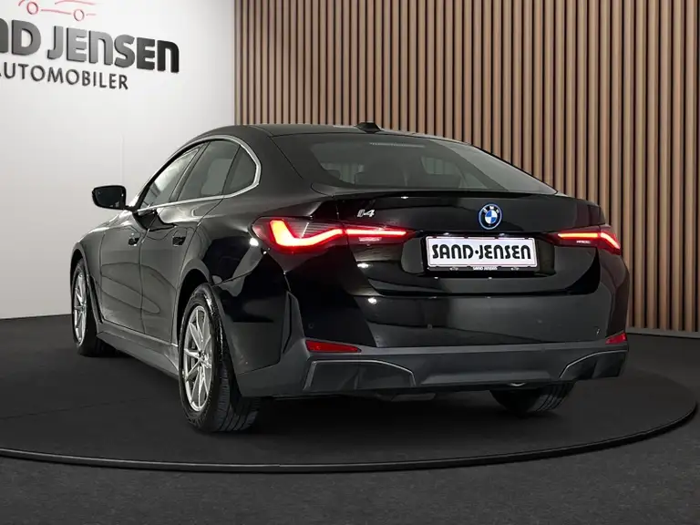 BMW i4 eDrive40