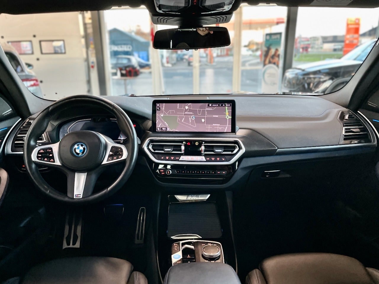 BMW iX3 2023