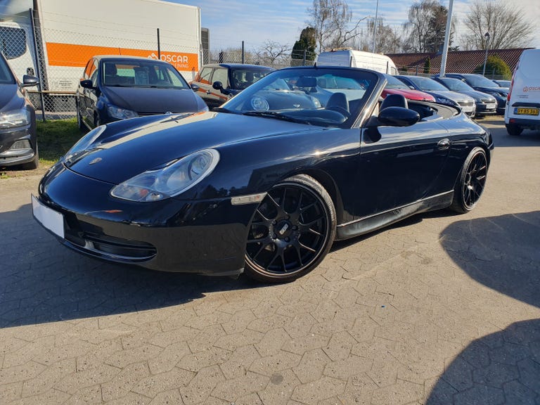 Porsche 911 Carrera Cabriolet