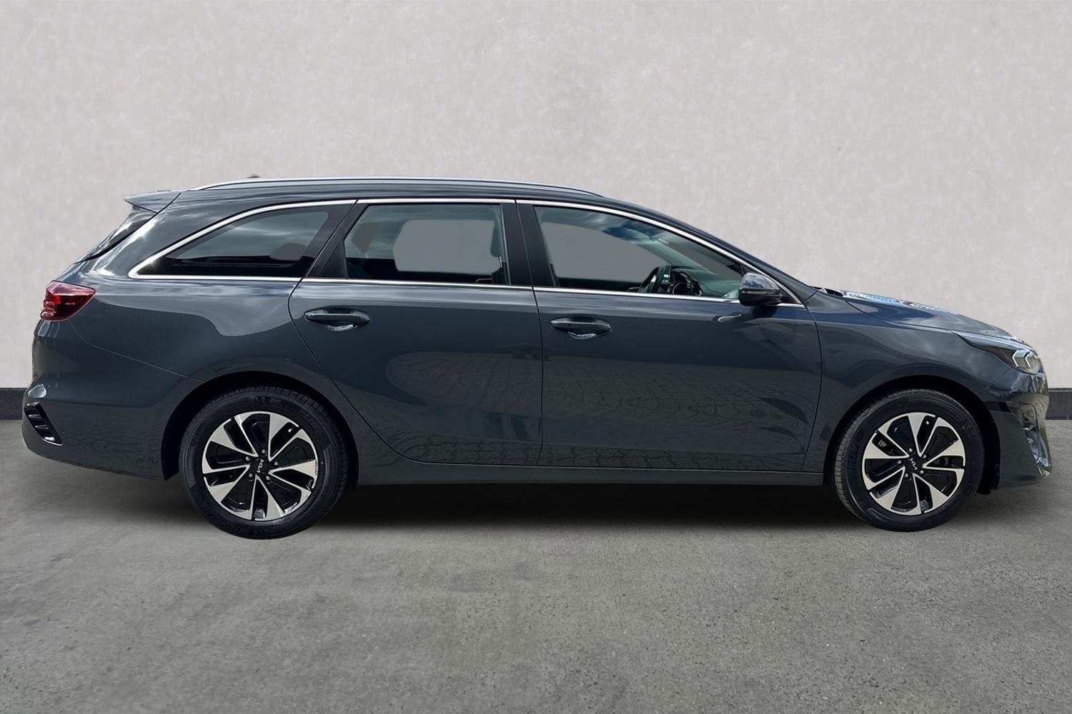 Billede af Kia Ceed 1,6 PHEV Prestige SW DCT