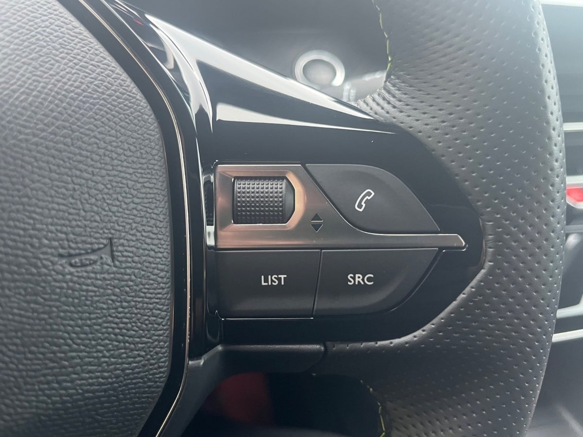 Billede af Peugeot e-208 50 GT Prime+