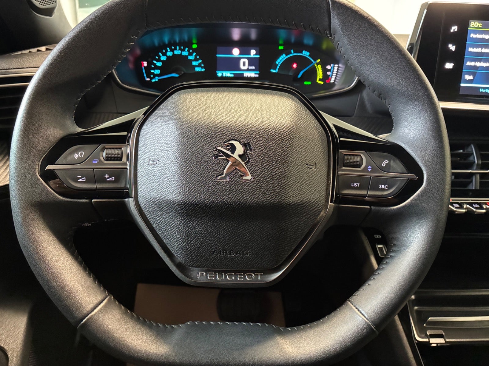 Billede af Peugeot e-2008 50 Allure
