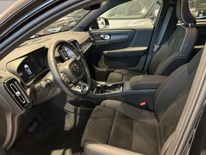 Volvo EC40 Extended Range Black Edition