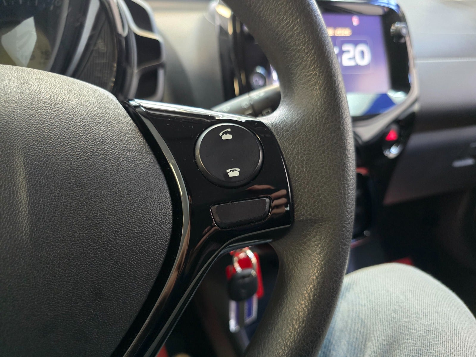 Billede af Citroën C1 1,0 VTi Attaque