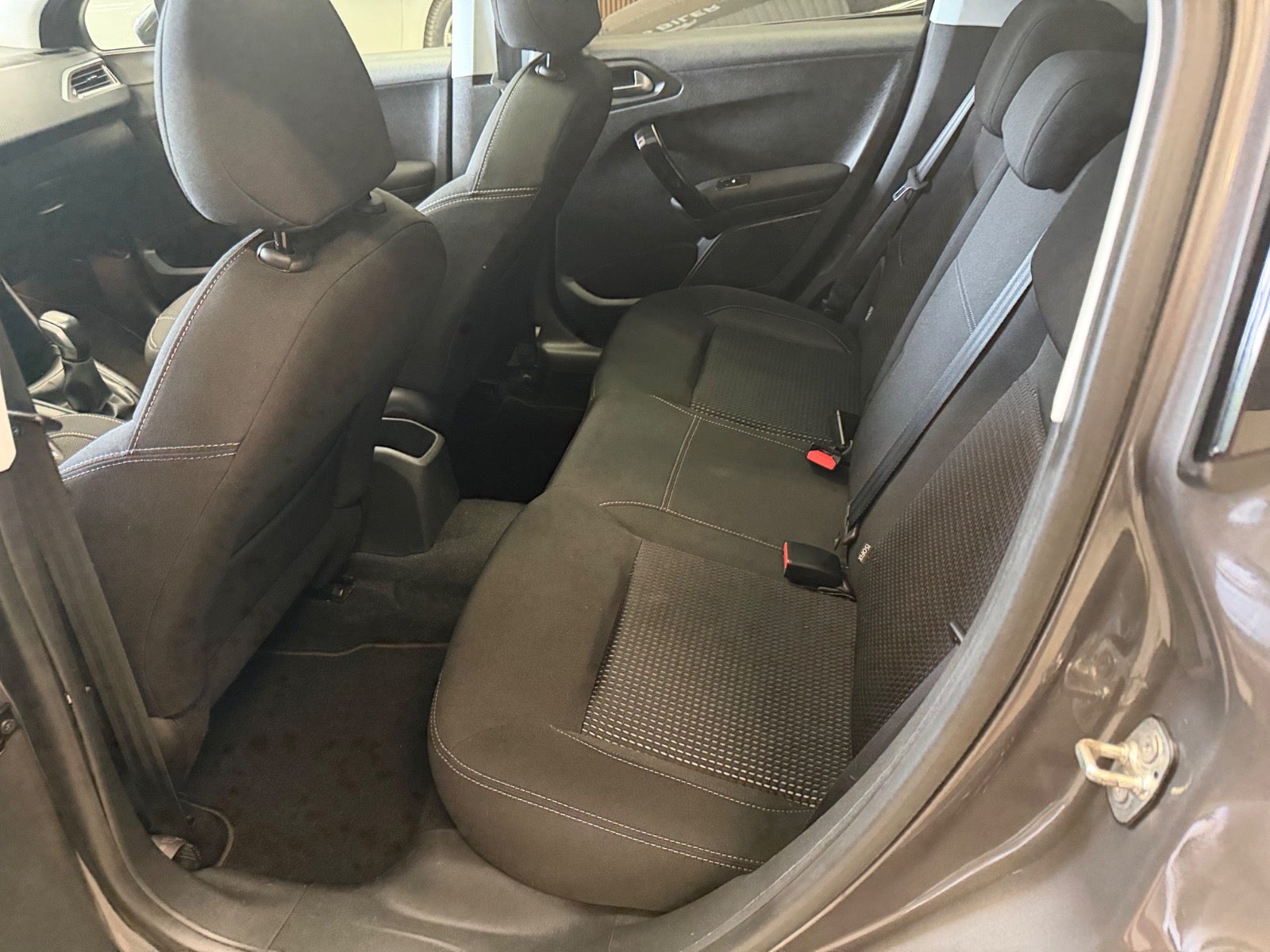 Peugeot 208 BlueHDi 100 Prestige Sky - billede 11