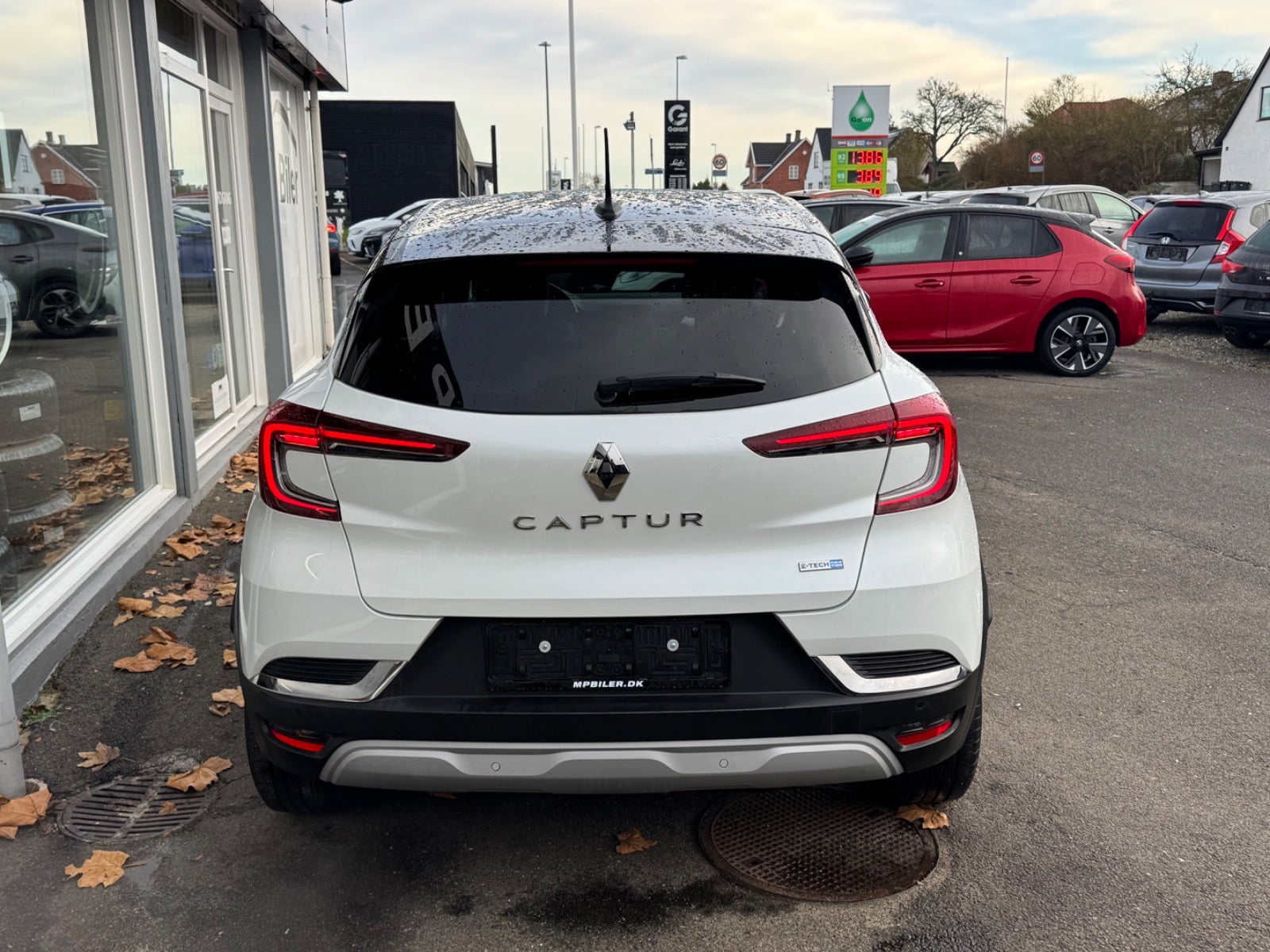 Billede af Renault Captur 1,6 E-Tech Intens