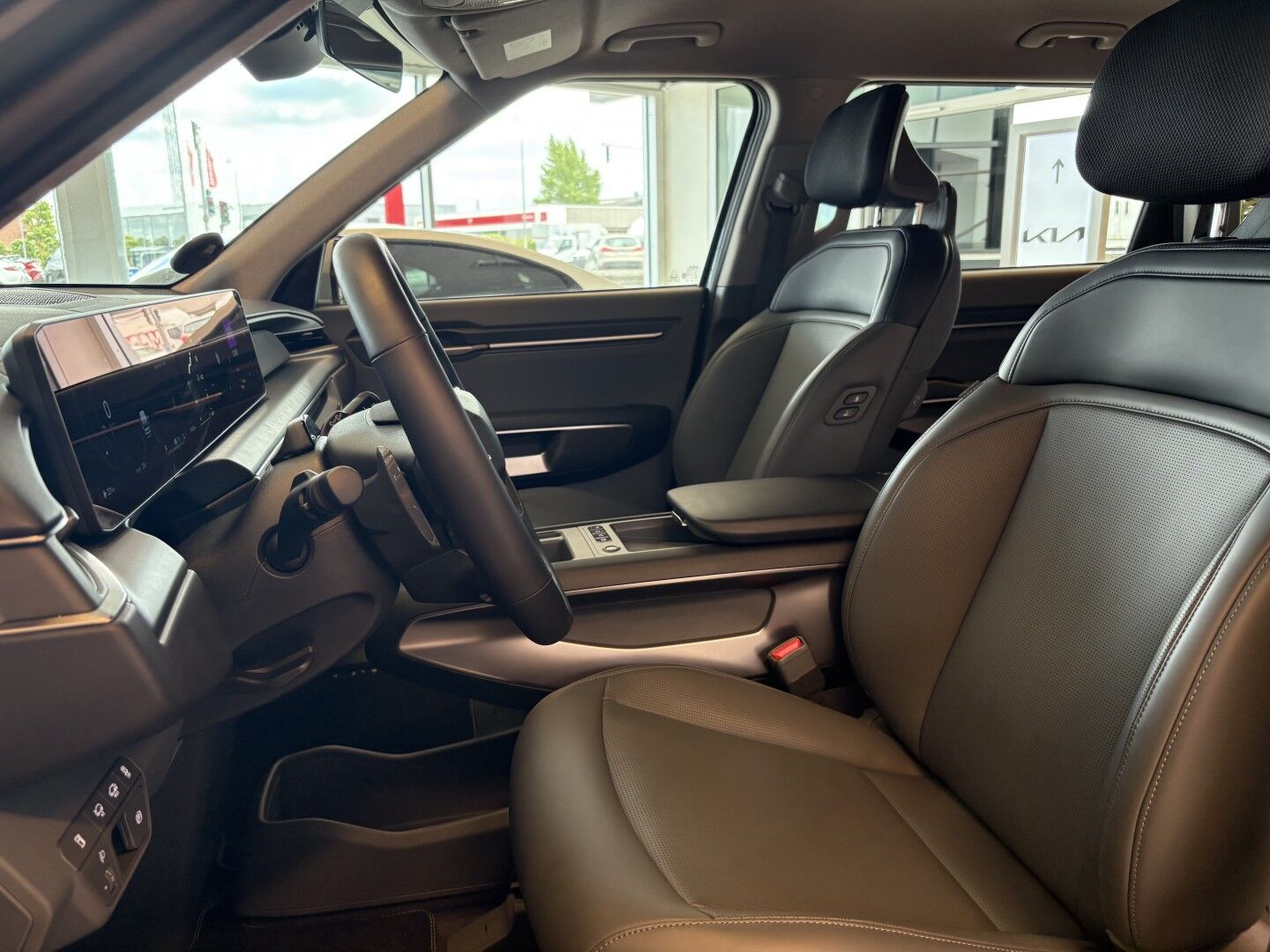 Kia EV9 Standard Range Upgrade RWD 7prs