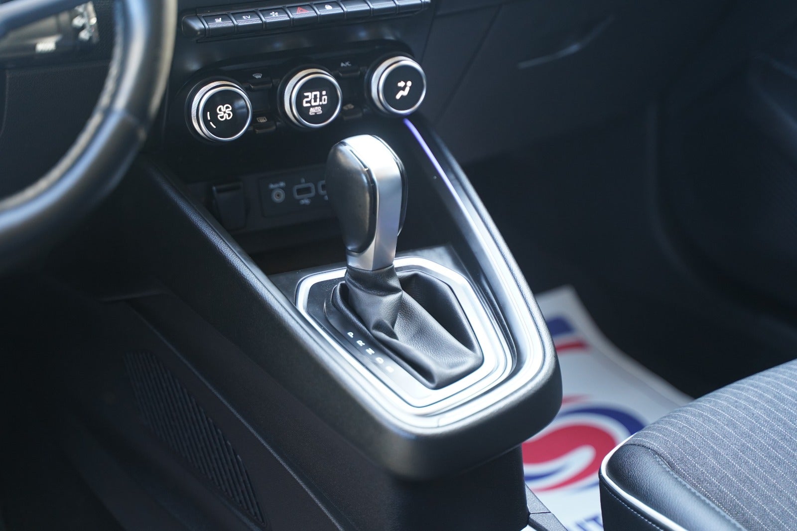 Billede af Renault Clio V 1,6 E-Tech Intens