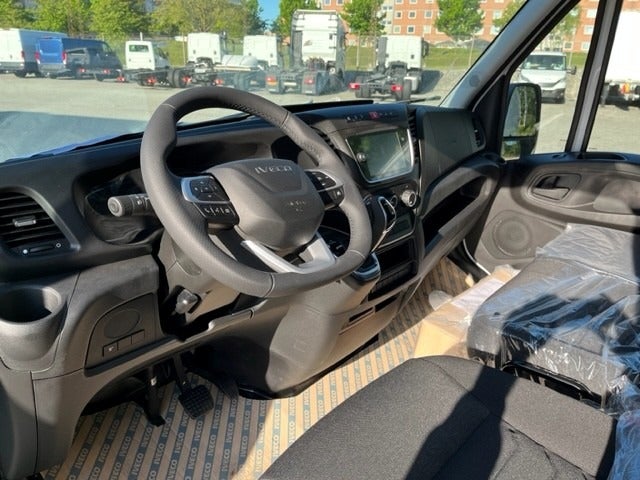 Billede af Iveco Daily 2,3 35S16 9m³ Van AG8