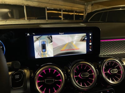 Mercedes EQB300 Progressive 4Matic Van