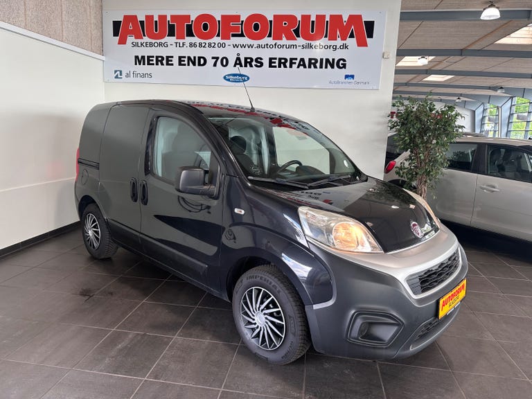 Fiat Fiorino MJT 80 Professional Van