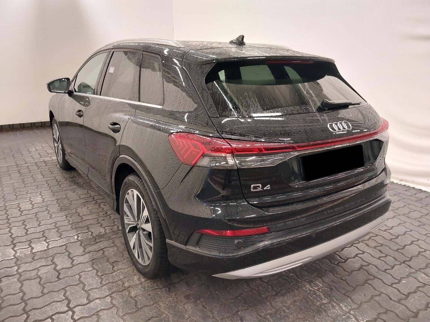 Audi Q4 e-tron Advanced