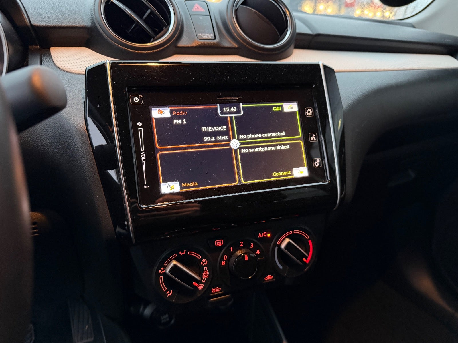 Billede af Suzuki Swift 1,2 mHybrid Action CVT