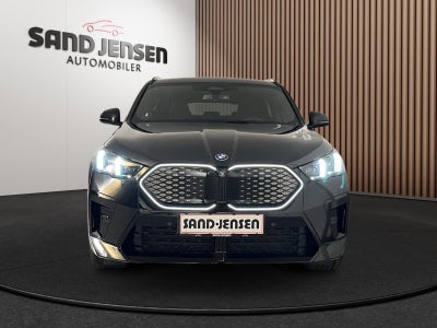BMW iX2 xDrive30 Supercharged