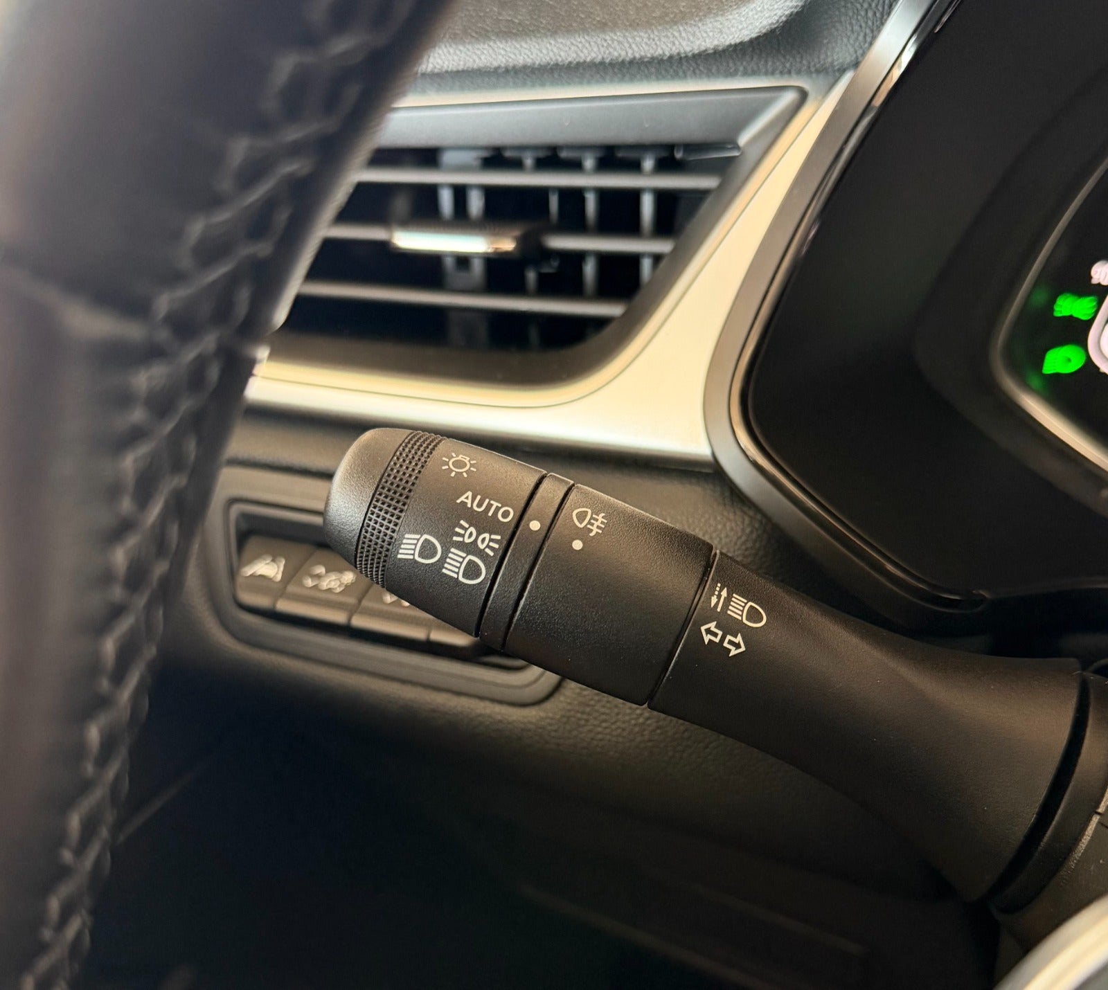 Billede af Renault Captur 1,3 TCe 140 Techno EDC