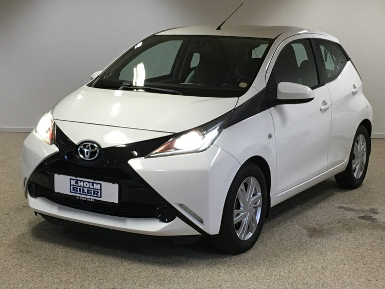 Toyota Aygo VVT-i x-play x-touch