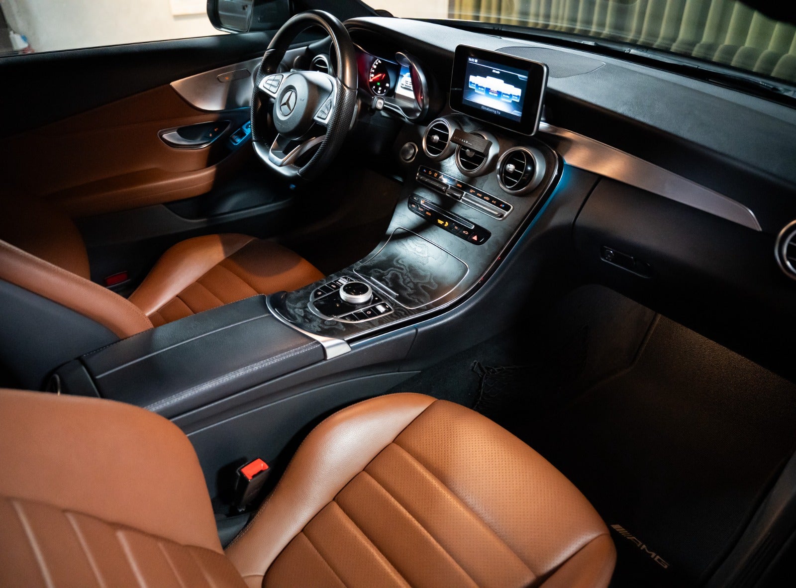 Billede af Mercedes C220 d 2,2 AMG Line Coupé aut.